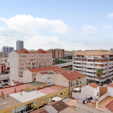 Atico Duplex En Malaga Apartment Exterior photo