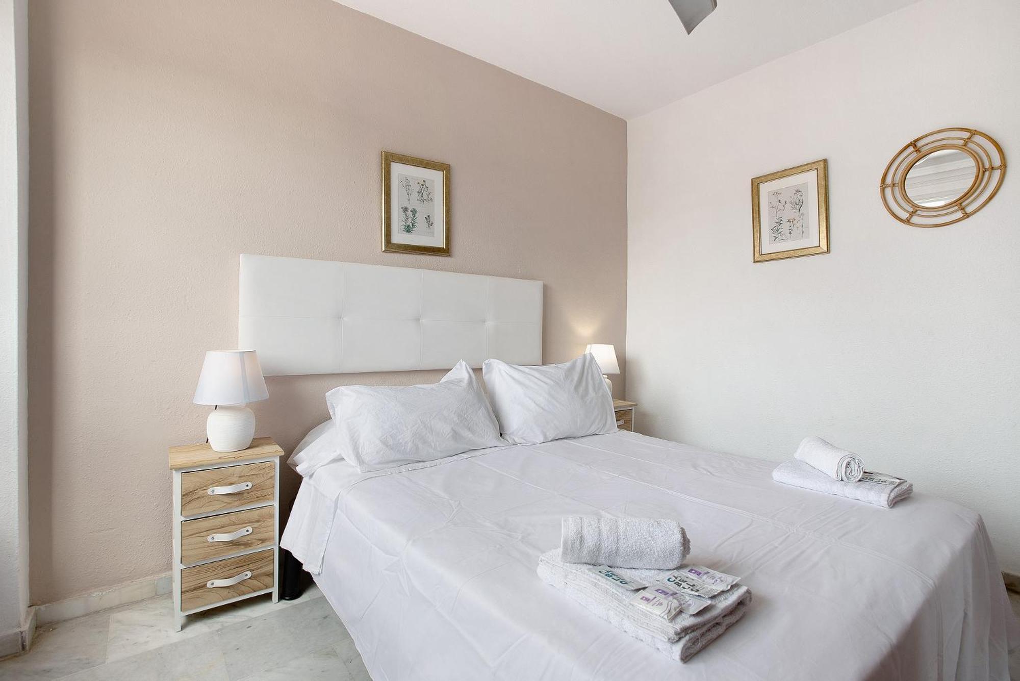 Atico Duplex En Malaga Apartment Exterior photo