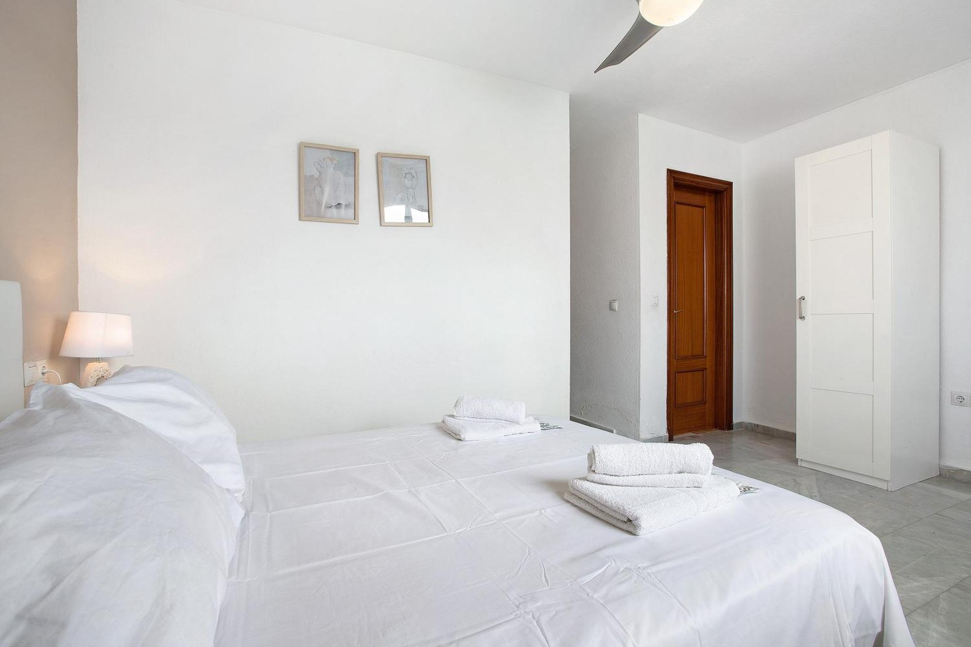 Atico Duplex En Malaga Apartment Exterior photo